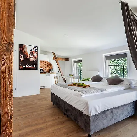 Apartamenty Cinema Познань Екстер'єр фото